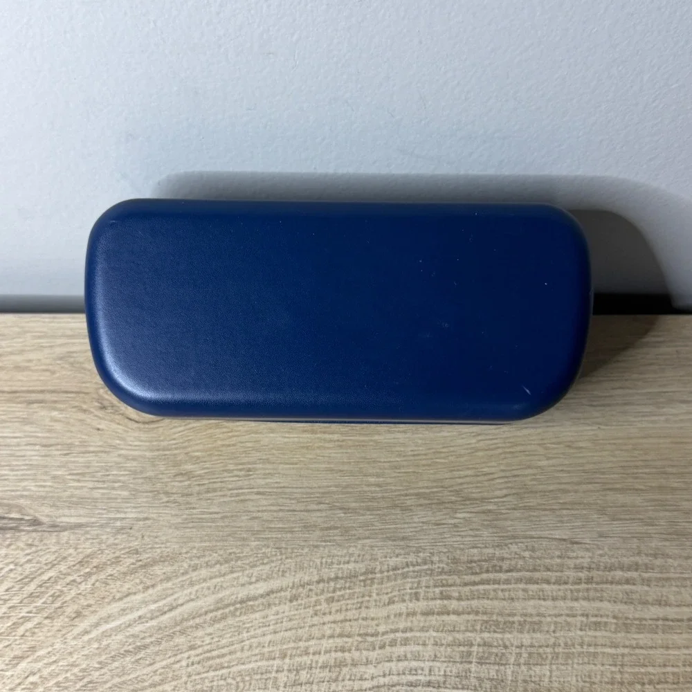 Lacoste‎ Navy Eyeglass Case Clamshell Sunglasses Holder Preppy Minimalist Luxe